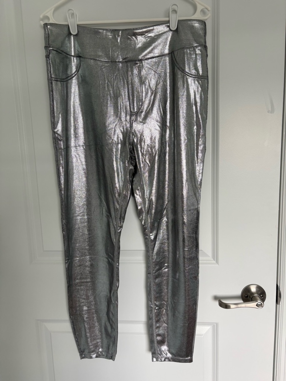 HALARA Metallic Silver Leggings